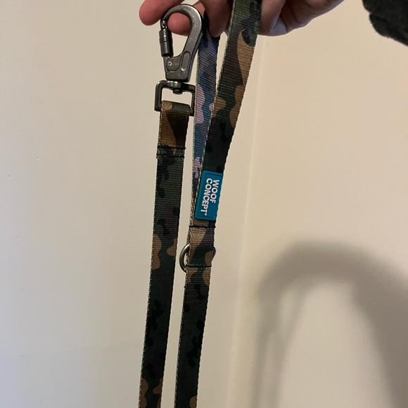 Woof Concept “Woodlands” Camouflage Dog Leash. Small/Medium - Picture 3 of 4